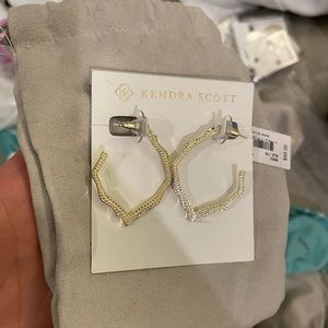 Kendra Scott 14k gold Miku hoops earrings